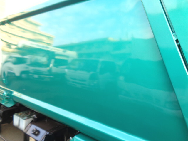 いすゞエルフパッカー車（塵芥車）小型（2t・3t）[写真06]