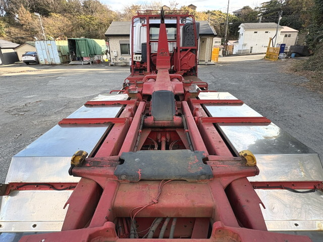 いすゞギガコンテナ専用車大型（10t）[写真16]