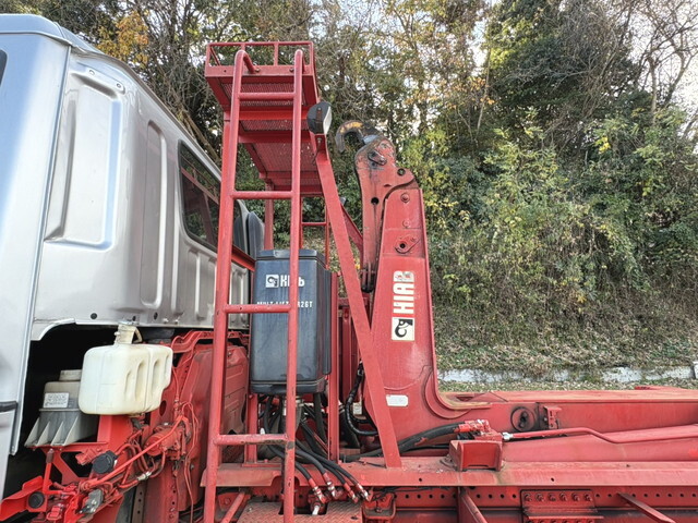 いすゞギガコンテナ専用車大型（10t）[写真19]