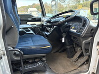 いすゞギガコンテナ専用車大型（10t）[写真27]