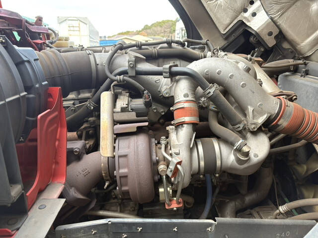 いすゞギガコンテナ専用車大型（10t）[写真29]