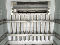 日野レンジャー冷凍車（冷蔵車）中型（4t）[写真11]