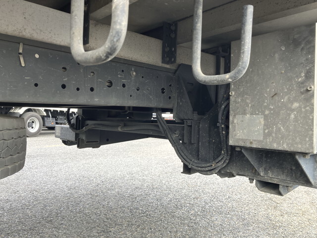 日野レンジャー冷凍車（冷蔵車）中型（4t）[写真23]