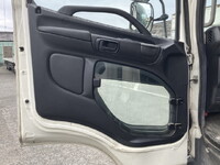 日野レンジャー冷凍車（冷蔵車）中型（4t）[写真29]