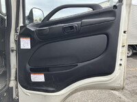 日野レンジャー冷凍車（冷蔵車）中型（4t）[写真30]