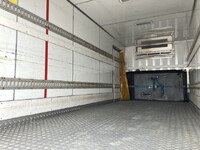 日野レンジャー冷凍車（冷蔵車）中型（4t）[写真12]