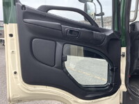 日野レンジャー冷凍車（冷蔵車）中型（4t）[写真31]