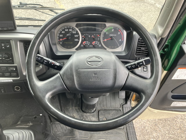 日野レンジャー冷凍車（冷蔵車）中型（4t）[写真38]