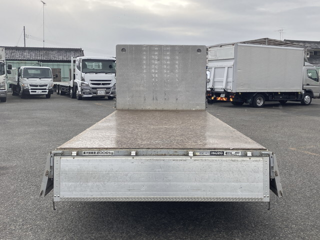 いすゞエルフアルミブロック小型（2t・3t）[写真10]