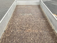 いすゞエルフアルミブロック小型（2t・3t）[写真16]