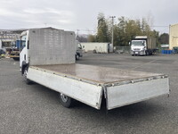 いすゞエルフアルミブロック小型（2t・3t）[写真10]