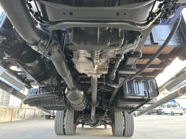 三菱ふそうファイターセルフクレーン4段増トン（6t・8t）[写真14]