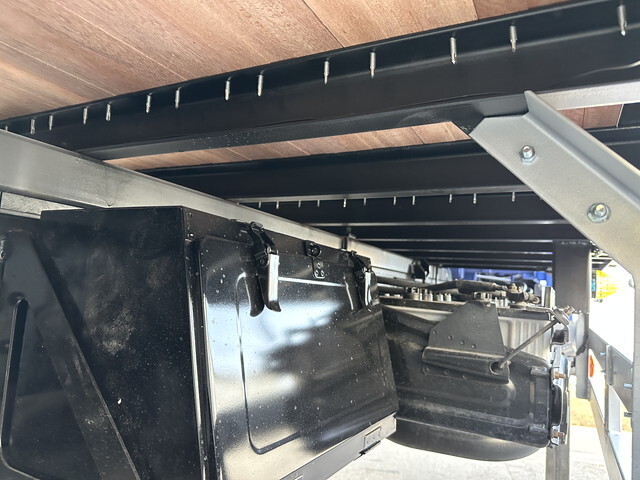 三菱ふそうファイターセルフクレーン4段増トン（6t・8t）[写真22]