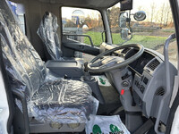 三菱ふそうファイターセルフクレーン4段増トン（6t・8t）[写真26]