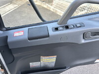 三菱ふそうファイターセルフクレーン4段増トン（6t・8t）[写真33]