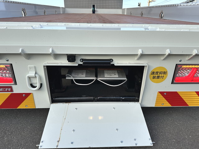 三菱ふそうファイターセルフクレーン4段増トン（6t・8t）[写真09]