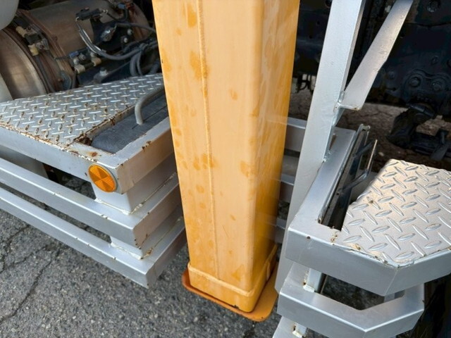 日野プロフィアクレーン4段大型（10t）[写真24]