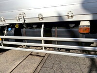 UDトラックスクオンアルミウイング大型（10t）[写真22]