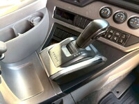 UDトラックスクオンアルミウイング大型（10t）[写真31]