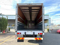 UDトラックスクオンアルミウイング大型（10t）[写真10]