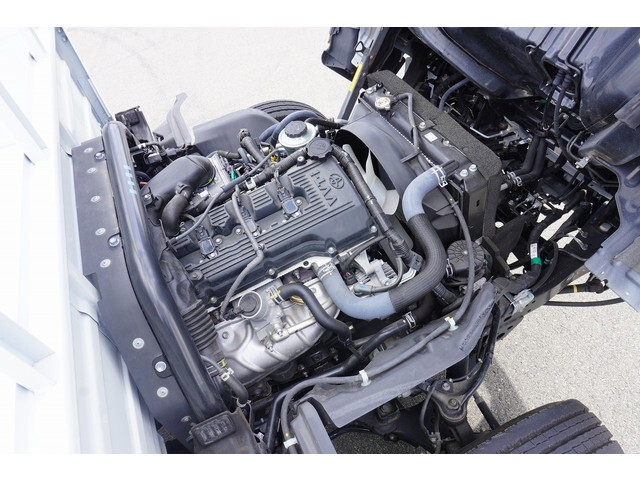 トヨタトヨエース平ボディ小型（2t・3t）[写真20]