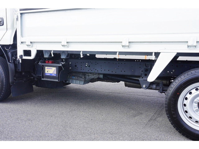 トヨタトヨエース平ボディ小型（2t・3t）[写真26]
