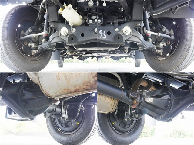 トヨタトヨエース平ボディ小型（2t・3t）[写真30]