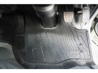 トヨタトヨエース平ボディ小型（2t・3t）[写真37]