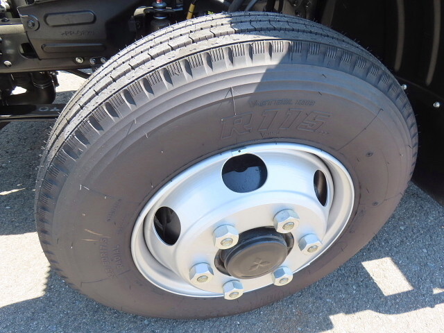 三菱ふそうファイターミキサー車（コンクリートミキサー）中型（4t）[写真11]