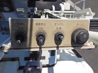 いすゞフォワード穴掘建柱車増トン（6t・8t）[写真25]