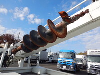 いすゞフォワード穴掘建柱車増トン（6t・8t）[写真37]