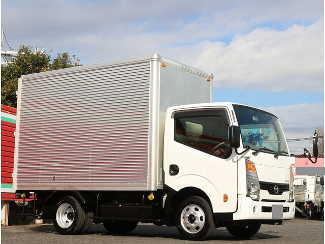 日産アトラスアルミバン小型（2t・3t）[写真01]