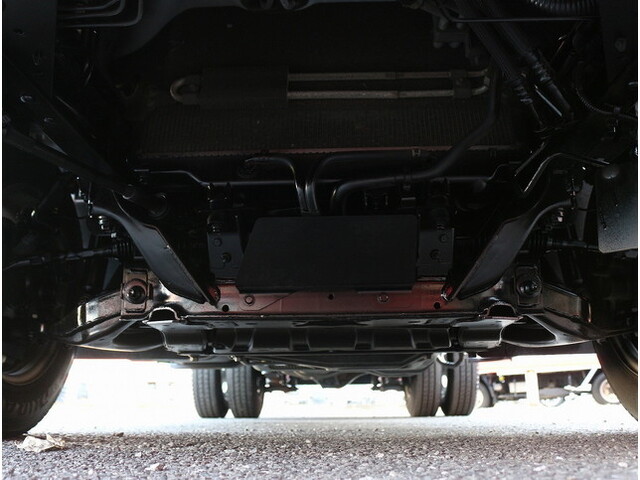 日産アトラスアルミバン小型（2t・3t）[写真22]