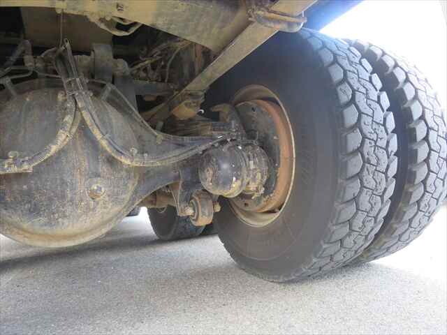 三菱ふそうスーパーグレートダンプ大型（10t）[写真18]