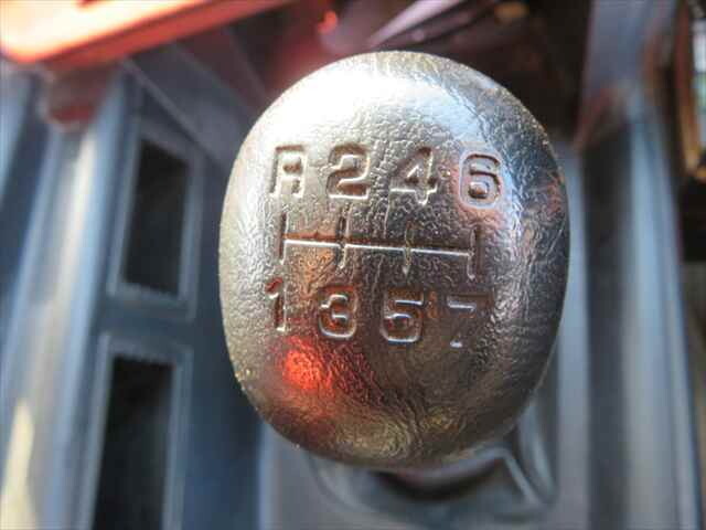 三菱ふそうスーパーグレートダンプ大型（10t）[写真33]