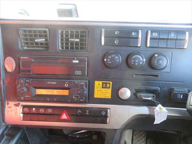 三菱ふそうスーパーグレートダンプ大型（10t）[写真36]