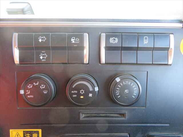 三菱ふそうスーパーグレートダンプ大型（10t）[写真39]