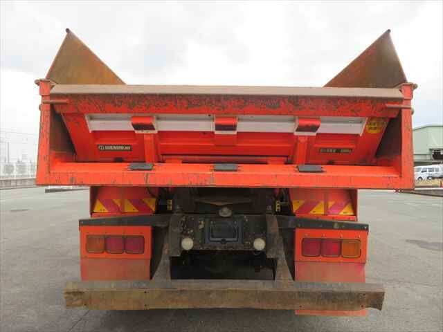 三菱ふそうスーパーグレートダンプ大型（10t）[写真05]