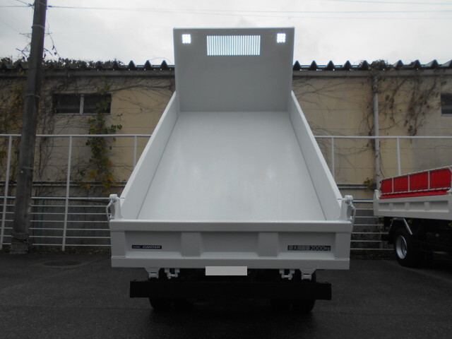 三菱ふそうキャンターダンプ小型（2t・3t）[写真12]