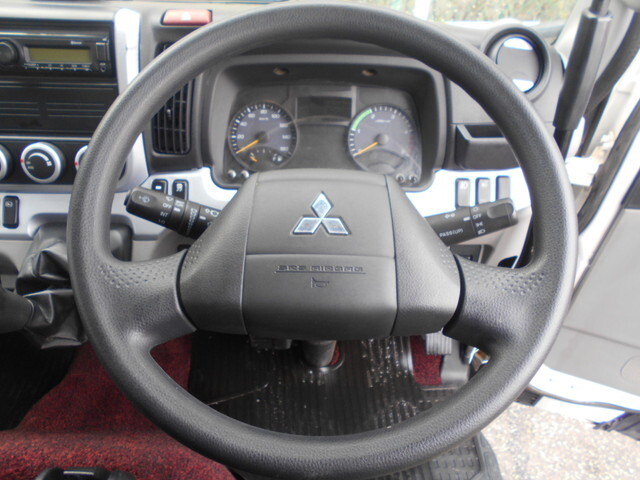三菱ふそうキャンターダンプ小型（2t・3t）[写真31]
