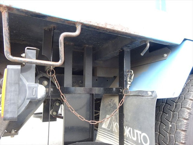 いすゞエルフ深ダンプ（土砂禁ダンプ）小型（2t・3t）[写真10]