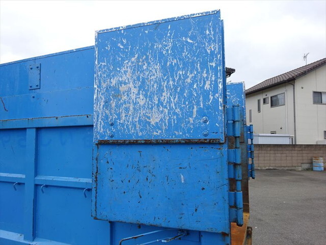 いすゞエルフ深ダンプ（土砂禁ダンプ）小型（2t・3t）[写真16]