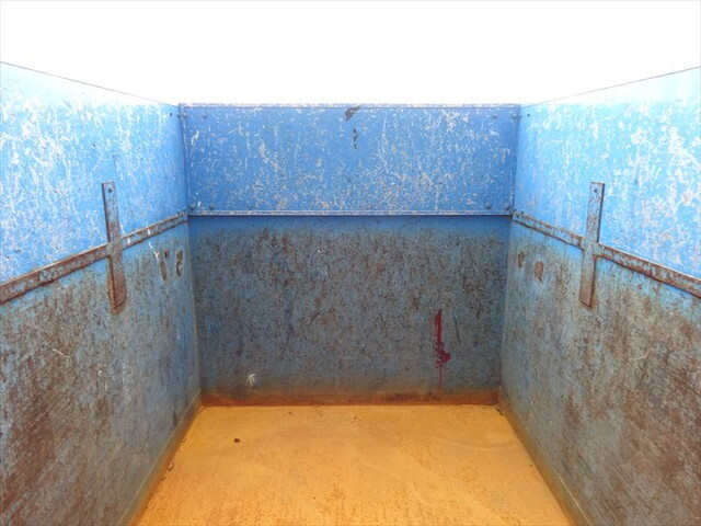 いすゞエルフ深ダンプ（土砂禁ダンプ）小型（2t・3t）[写真18]