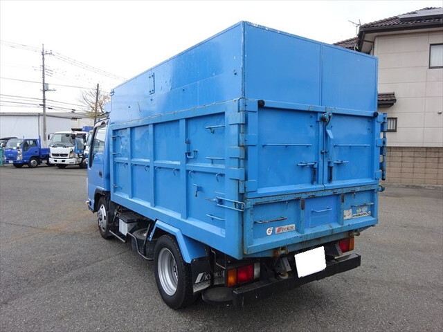 いすゞエルフ深ダンプ（土砂禁ダンプ）小型（2t・3t）[写真02]