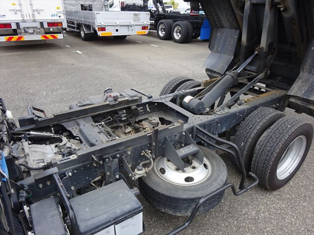 いすゞエルフ深ダンプ（土砂禁ダンプ）小型（2t・3t）[写真05]