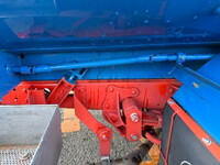 いすゞエルフバキュームカー小型（2t・3t）[写真13]