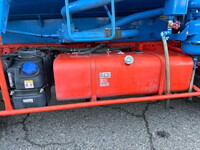 いすゞエルフバキュームカー小型（2t・3t）[写真14]