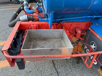 いすゞエルフバキュームカー小型（2t・3t）[写真16]