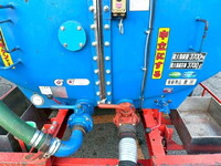 いすゞエルフバキュームカー小型（2t・3t）[写真06]