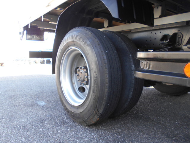 トヨタトヨエース平ボディ小型（2t・3t）[写真21]